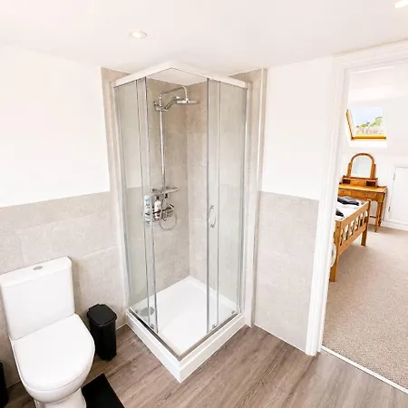 Free Parking Gloucester Rd 2-bed Flat Sleeps 6 Appartement